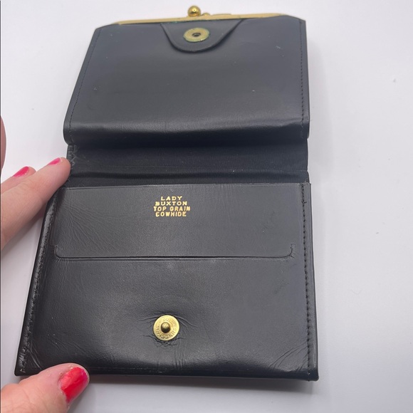 Elegant Lady Buxton Top Grain Cowhide Black Leaf-Patterned Women's Wallet - Picture 3 of 8